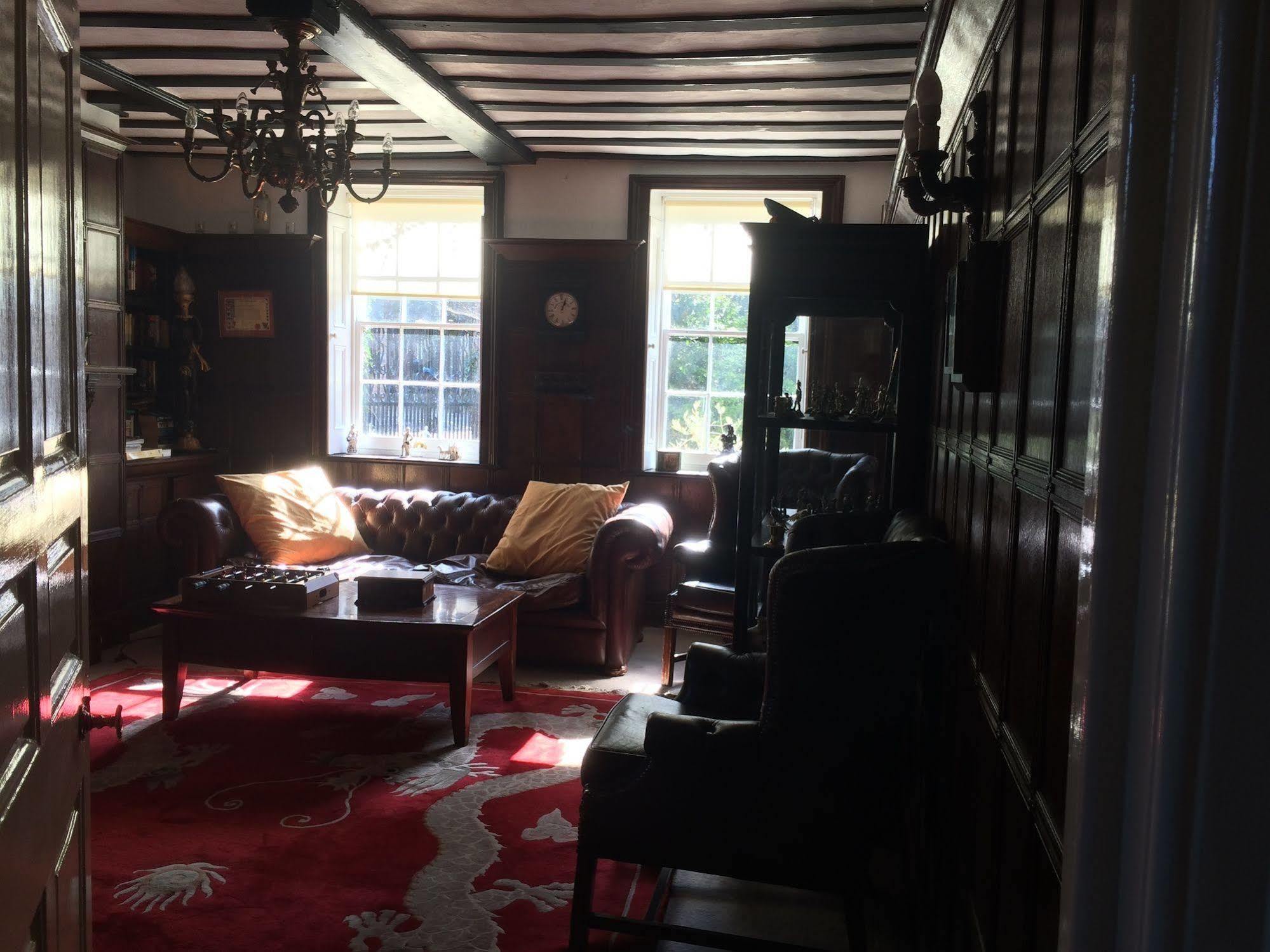 Harmondsworth Hall Guest House West Drayton  Exteriör bild